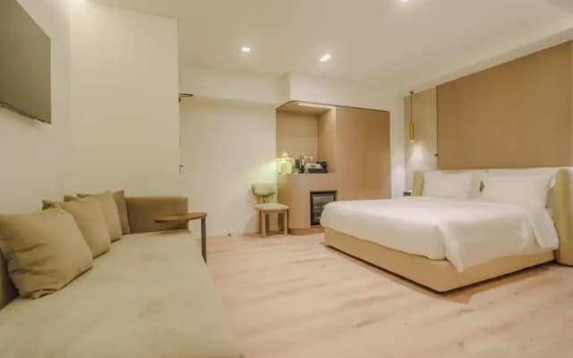 Eternity Athens Hotel - photo 2