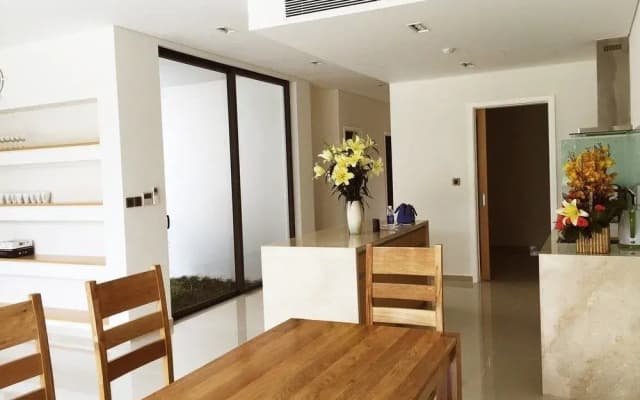 Idc White House Da Nang - photo 3