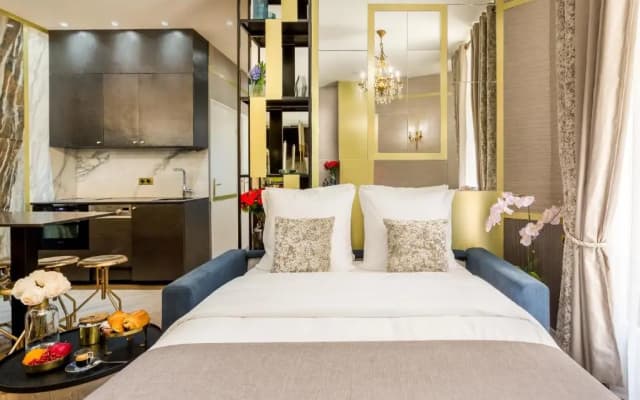 Luxury 2 Bedroom 2 Bathroom With AC -Eiffel Tower - photo 4