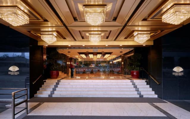 Mandarin Oriental, Hong Kong - photo 2