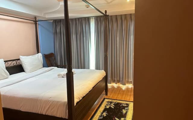 Apartments Omni Tower Direct Rooms Sukhumvit Soi 4 - photo 4