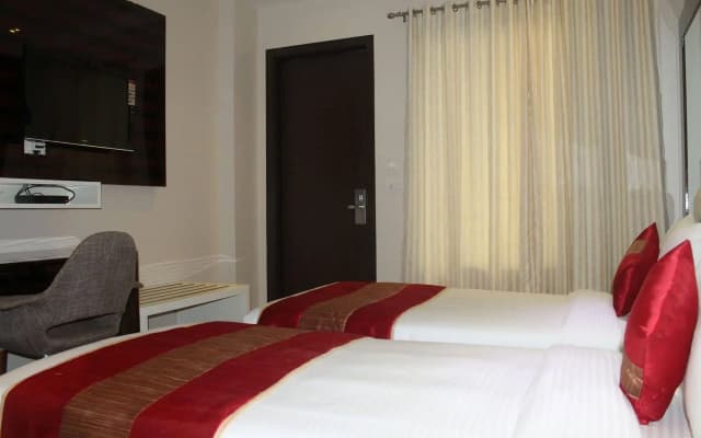 Hotel Gulnar - photo 4