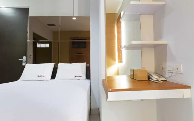 Wisma 9 by RedDoorz - photo 4