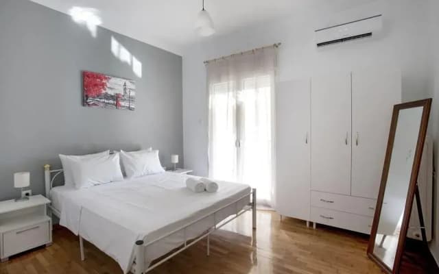 Kolonos - A Renovated Apartment - photo 3