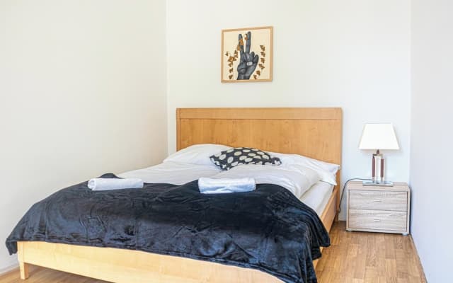 Stylish 2BR Apartment Long Stay for 5 - photo 5