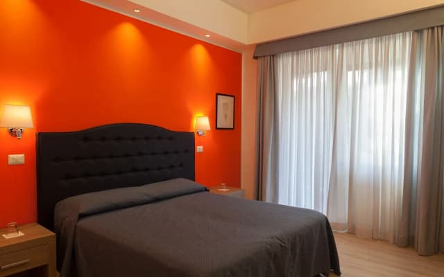Fleming Suites - photo 4