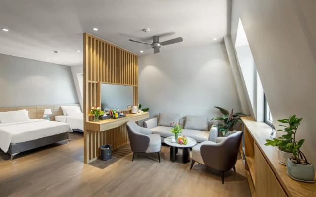 Laputa Hotel Phu Quoc - photo 2