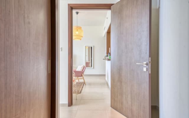 Boho-Chic Cosy 1BR, minutes to Burj Khalifa - photo 2