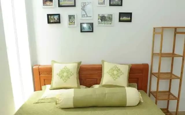 Ruby Lakeview Homestay - photo 4