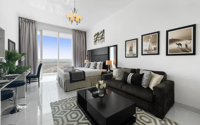 Elegant Studio - Golf Course View - bnbmehomes - 1916 - photo 3
