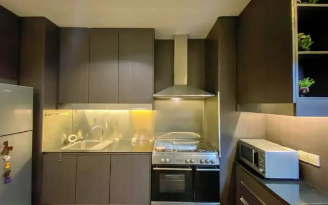 Spacious and Cozy 2BR Apartment Kemang Village - photo 4