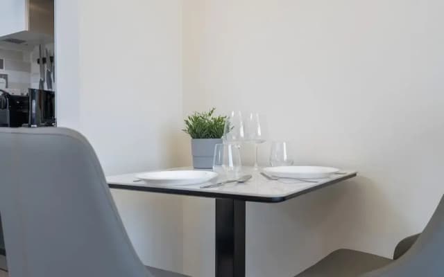 Cozy Studio Budget Friendly - photo 4