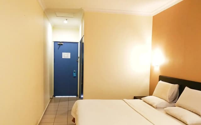 Megah D'Aru Hotel - photo 5