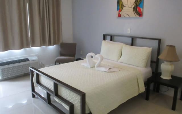 Shalimar Motel - photo 3