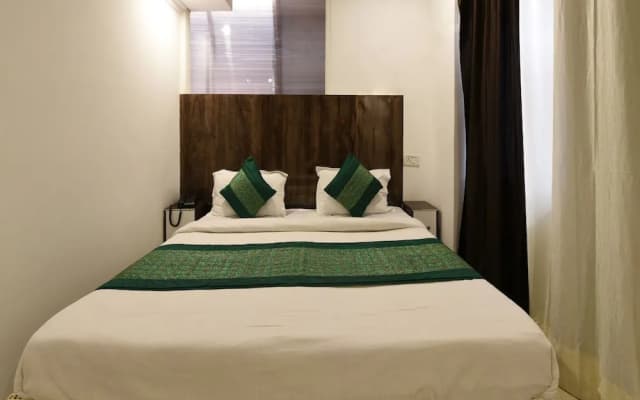 OYO 18618 Ocean Blue Residency - photo 3