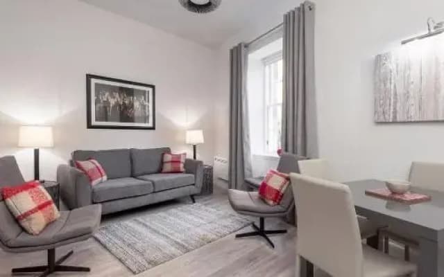 Castle Suite 2 Old Town - photo 4