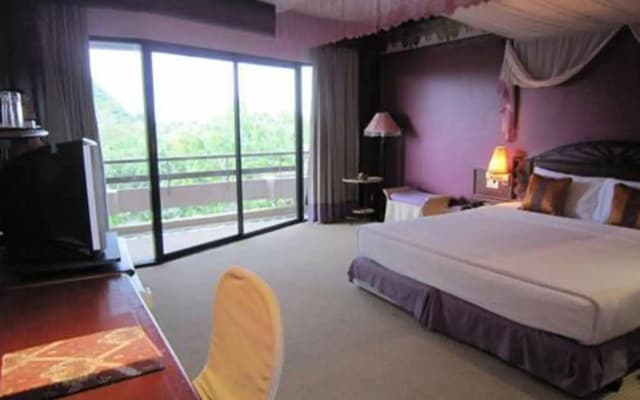 Krabi Maritime Resort - photo 3
