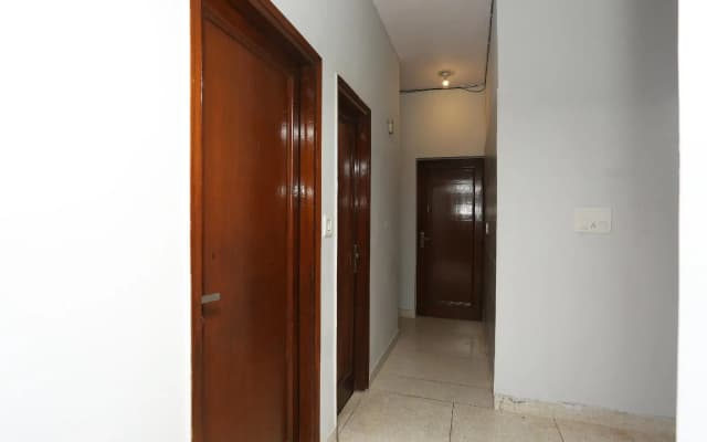 OYO 29268 White Arcade - photo 3