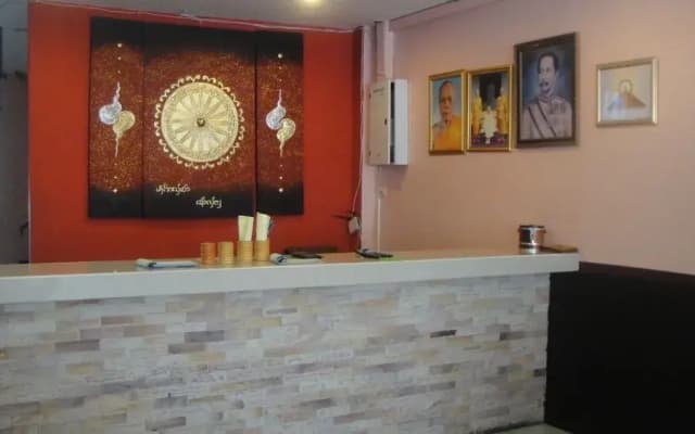 Malee Beach Guest House - photo 2