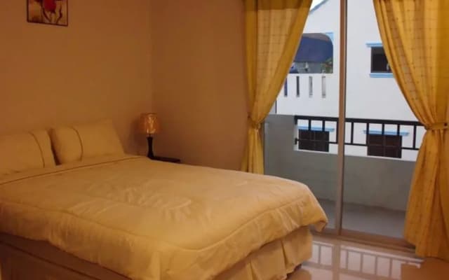 Rattima Apartment - photo 2