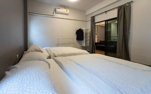 U3 Large 2 Bedroom Full Kitchen Near BTS Udomsuk - photo 4