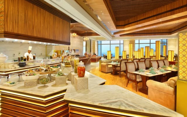 Seven Seas Hotel - photo 2