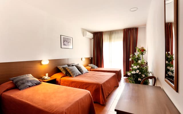 Hotel Corolle - photo 2