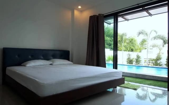 Airrin Pool Villa - photo 5