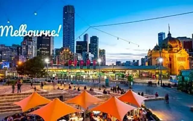 2BR APT in Melbourne CBD / Melbourne Uni / RMIT - photo 2