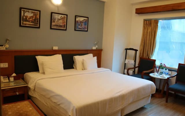A25 Hotel - 221 Bach Mai - photo 3
