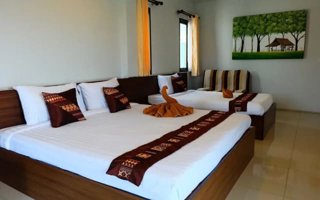 Impress Boutique Hotel - photo 4