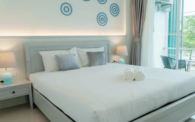 Apo Hotel - photo 3