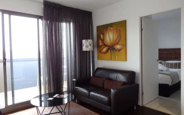 Hiigh Apartments - photo 2