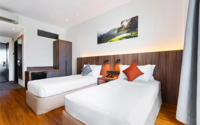 Flemington Hotel - photo 2