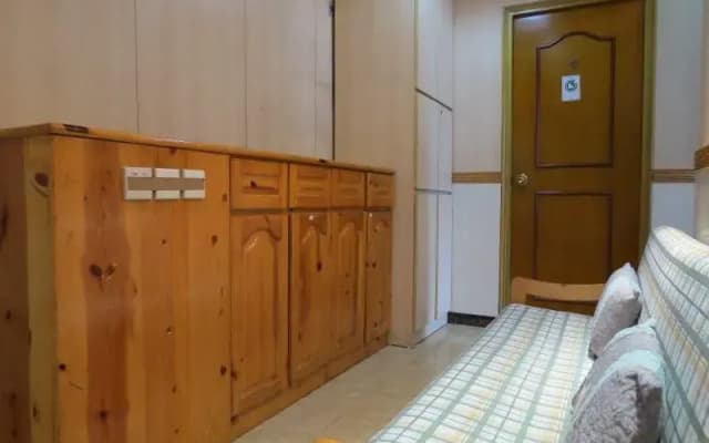 Ho King Guest House - photo 3