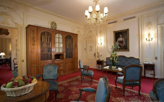 Hotel Raphael - photo 2