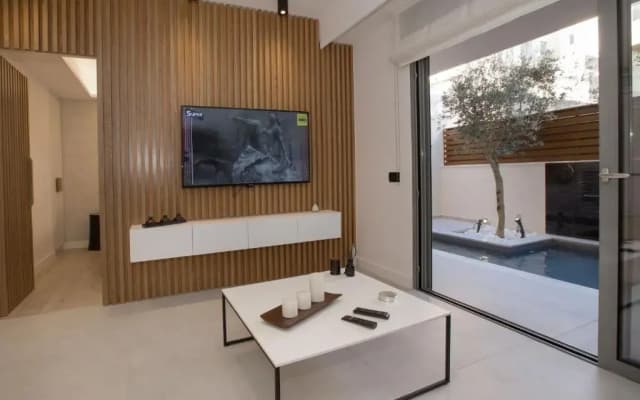 Acropolis Golden Suites by GHH - photo 5