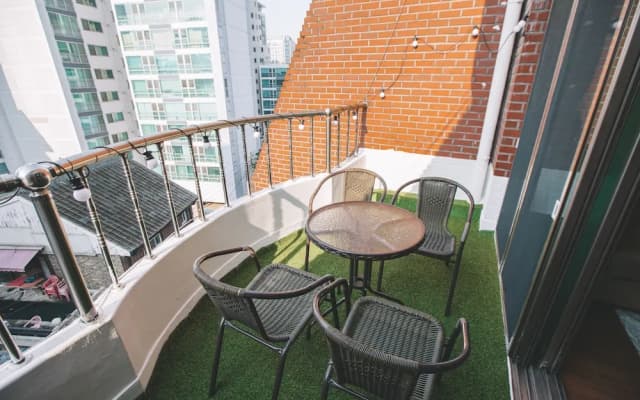 Mint House - photo 4