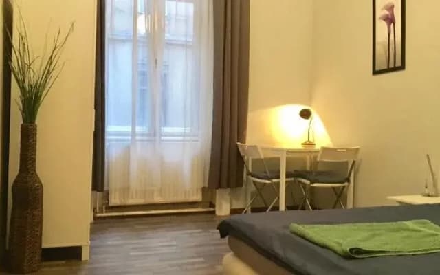 Emerald Apartment Budapest - photo 4