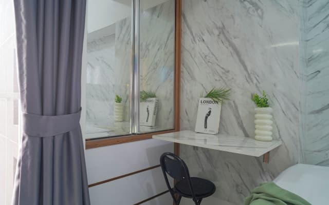 Classic Modern Studio At Apartment Tokyo Riverside Pik 2 - photo 3