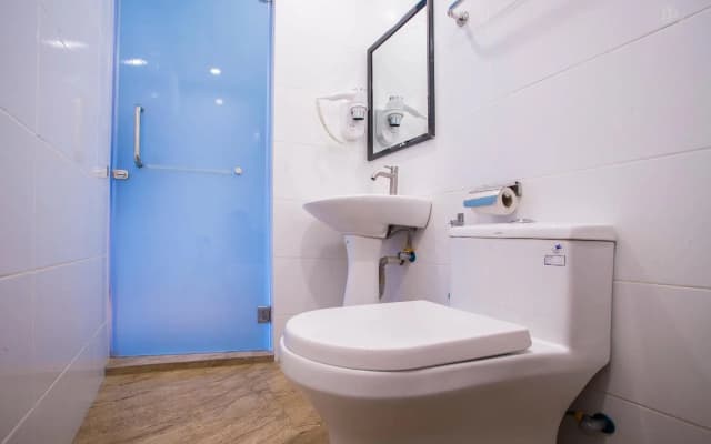 OYO 1126 Gs Hotels (Sanitized Stay) - photo 5