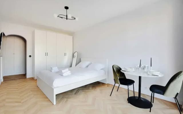Elegant Studio With Balcony - 2P - Trocadero/passy - photo 2