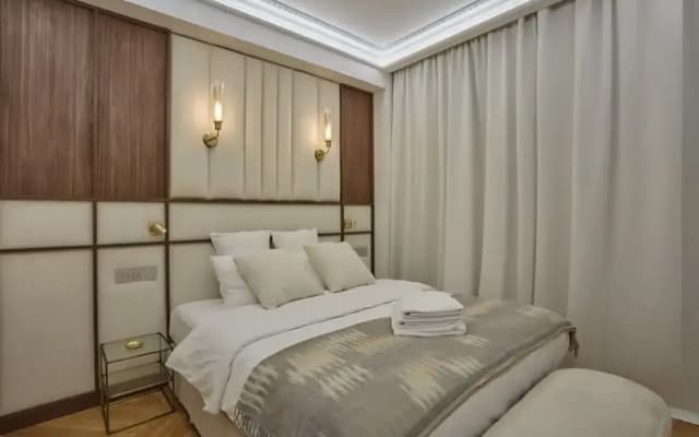 Superb AC Apartment Roosevelt Saint Honore - photo 3