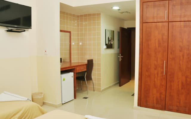 Africana Hotel - photo 3