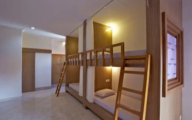 Kuta Dormitory - photo 4