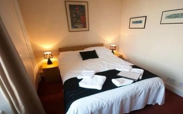 Central Apartments Edinburgh - photo 5