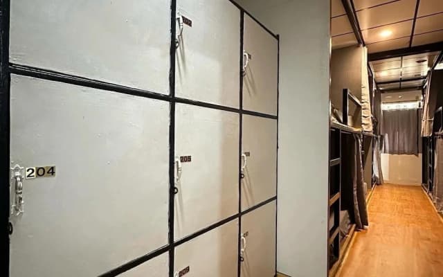 Bed Space Hostel - photo 2