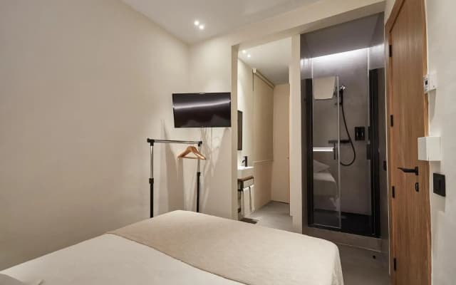 Ella Hostel Ramblas - photo 3