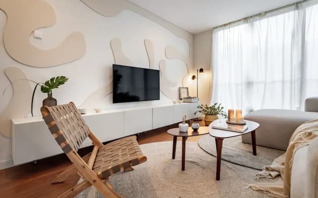 Java - 3 Bedroom and Shared Pool in Almagro - photo 2
