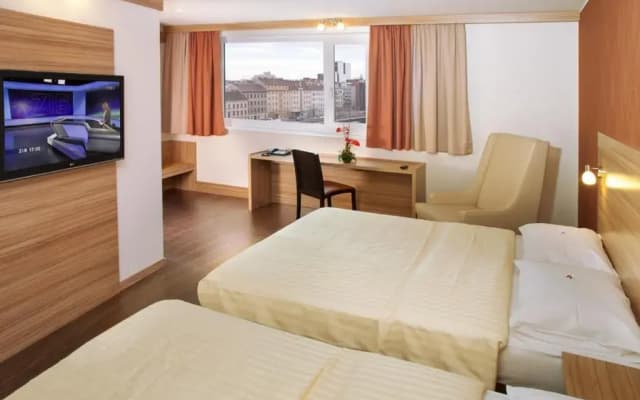 Star Inn Hotel Wien Schönbrunn - photo 5